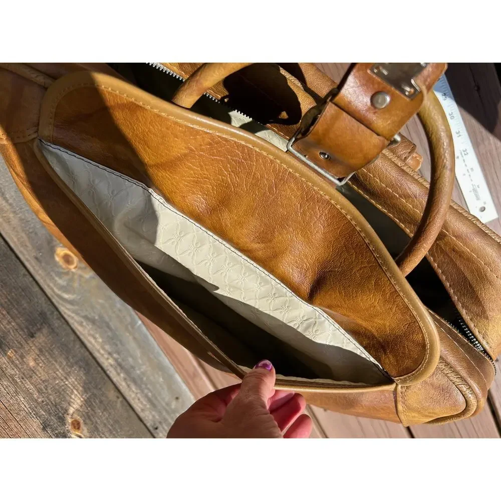 Vintage American Tourister Tan Vinyl Carry On Bag Lock 1970s Overnight Bag Item